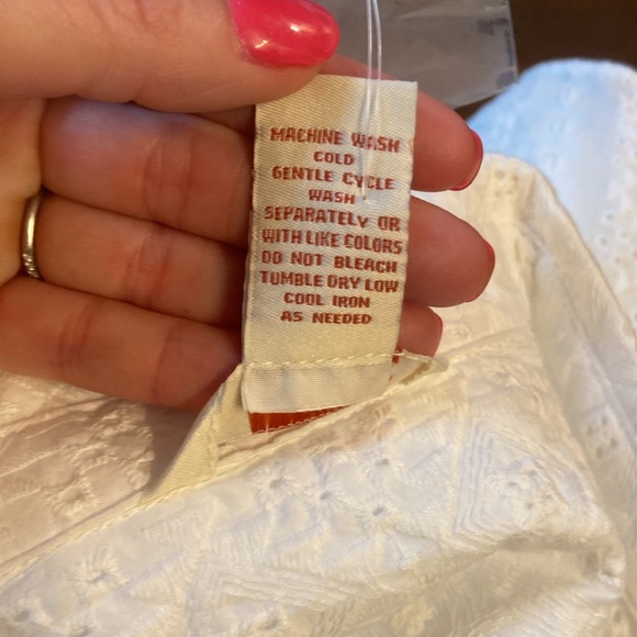 Cute New without tags Sundance Blouse - Picture 7 of 8